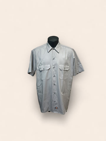 Dickies Short Sleeved Gray Shirt (L)